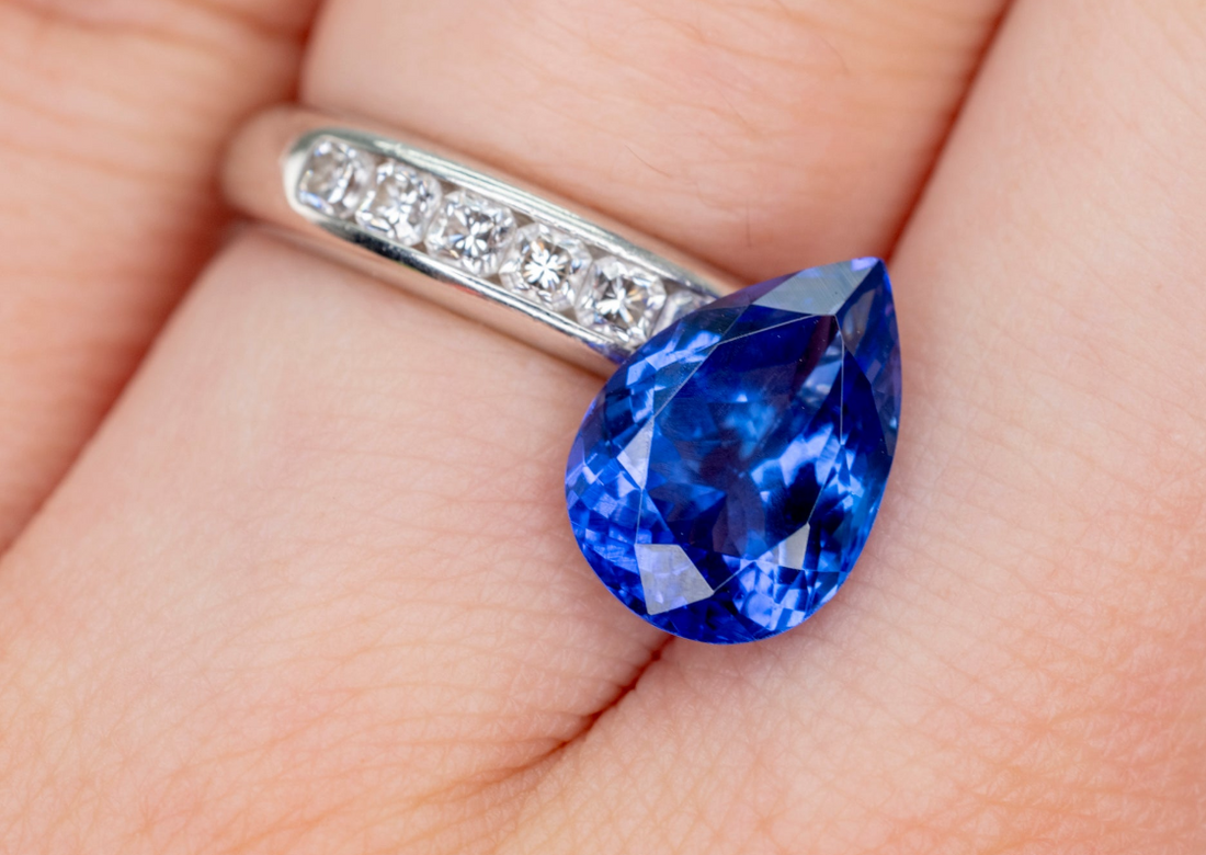 Ready for the vibrant world of Tanzanite? Buckle up!