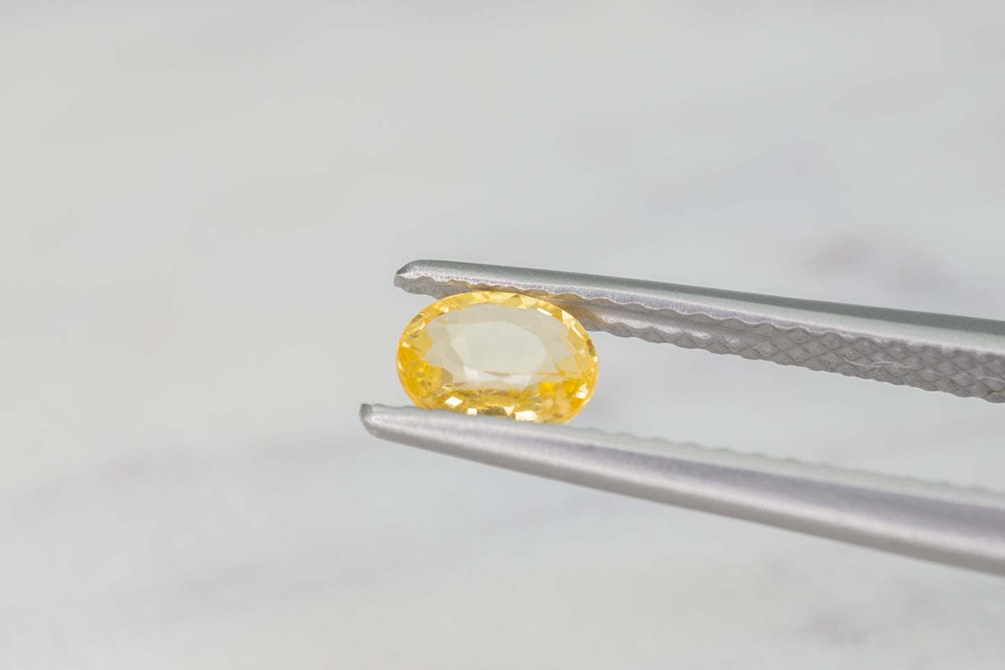 Ceylon Golden Sapphire Oval Cut 0.47ct