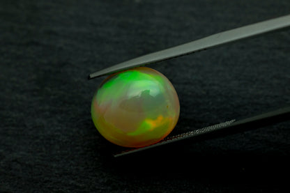 Ethiopian Opal Oval Cabochon 5.19ct