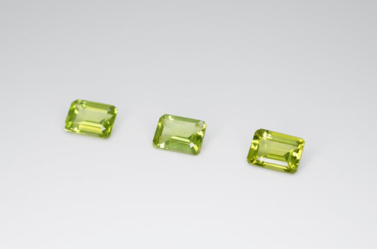 7 x 5mm Octagon Cut Natural Peridot Calibrated A+