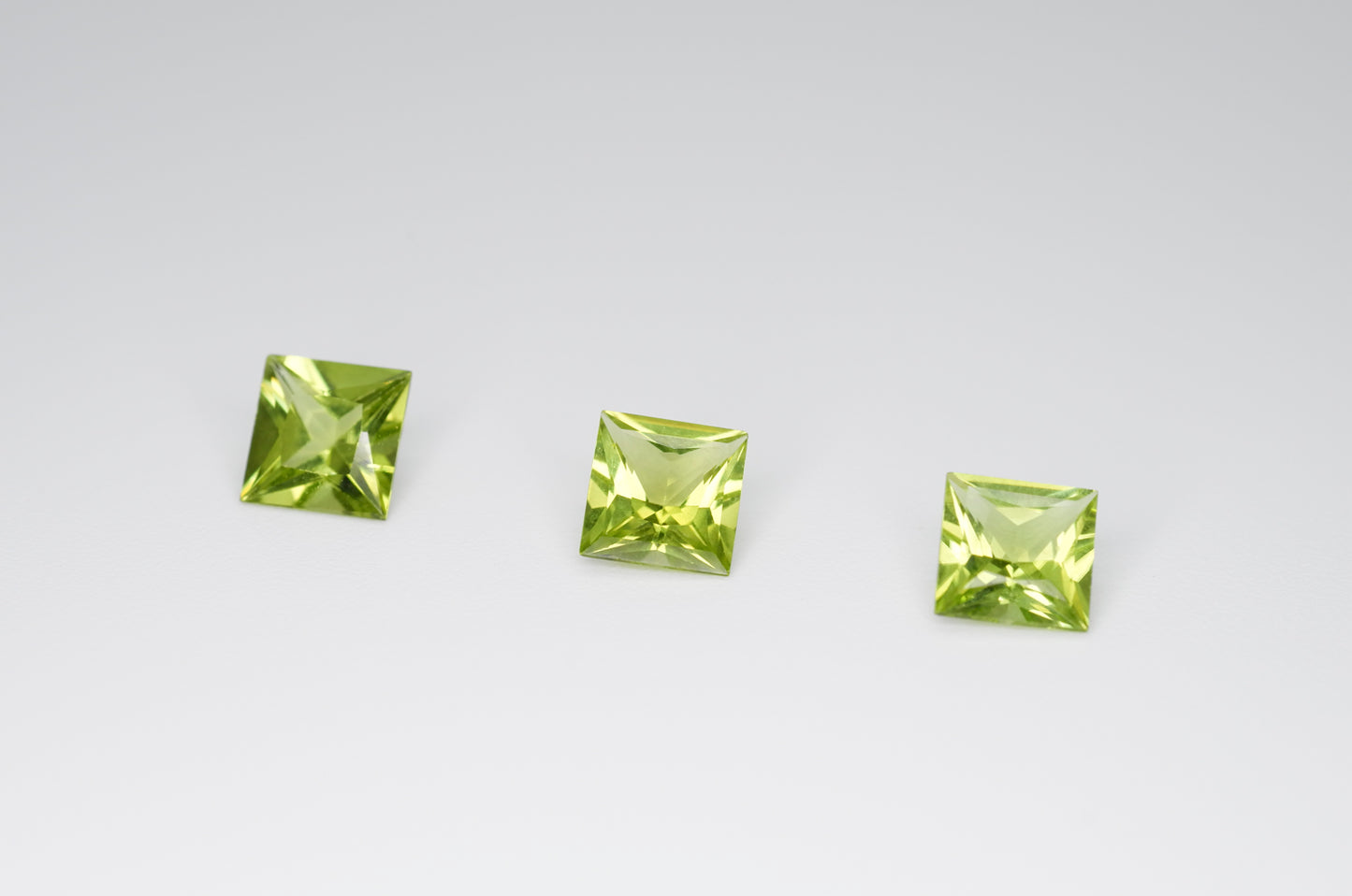 6mm Princess Cut Natural Peridot Calibrated A+