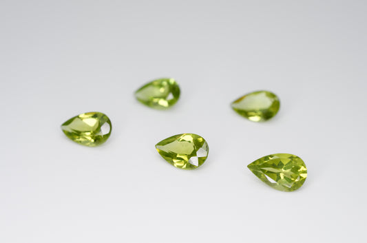 8 x 5mm Pear Cut Natural Peridot Calibrated A+