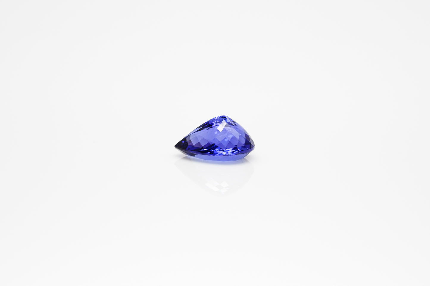 17 x 11.5 x 9mm Pear Cut Tanzanite 4A